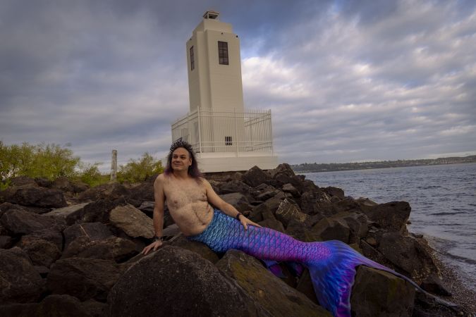 Mermaid Presence Summer 2022 #1674<br>8,192 x 5,464<br>Published 6 hours ago